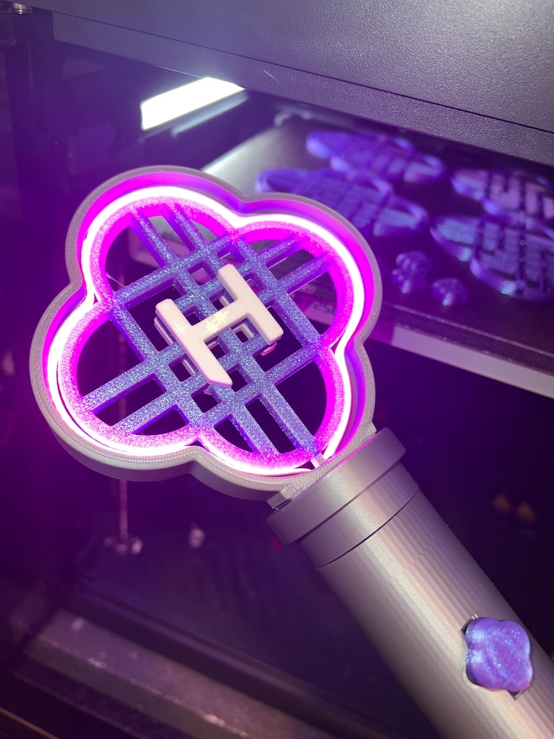 Hunter LED Light Stick Prop – 3D Printed Fan Art | K-Pop | Cosplay Piece