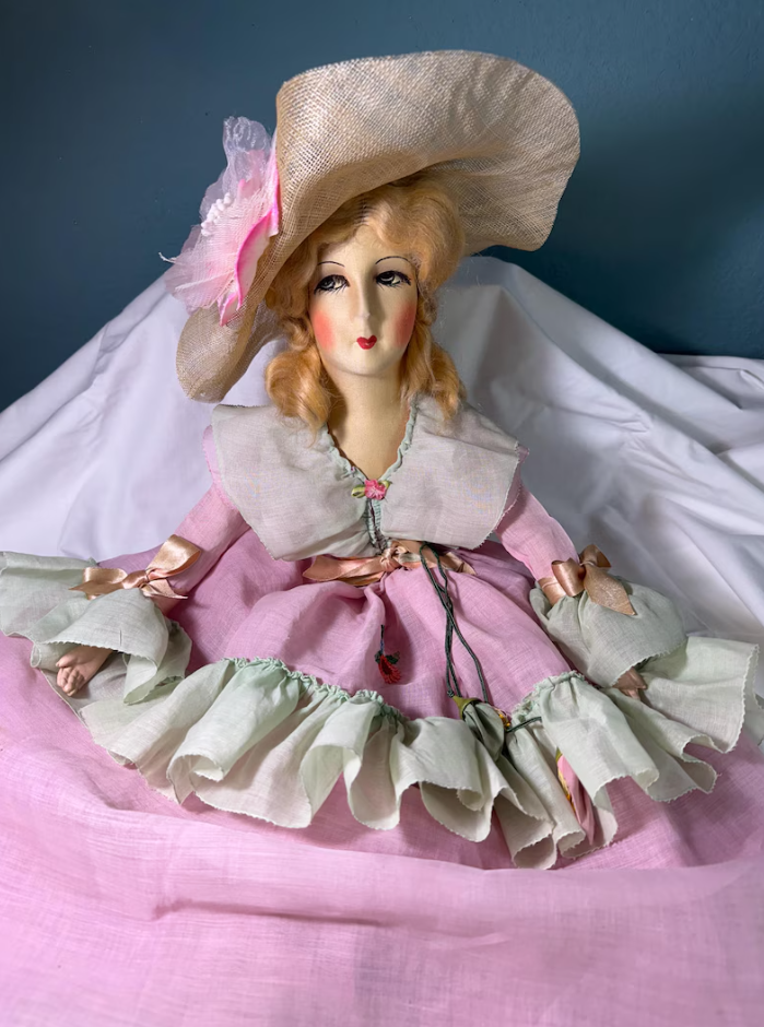 Vintage 1920s boudoir doll, cloth faced, original, lovely condition