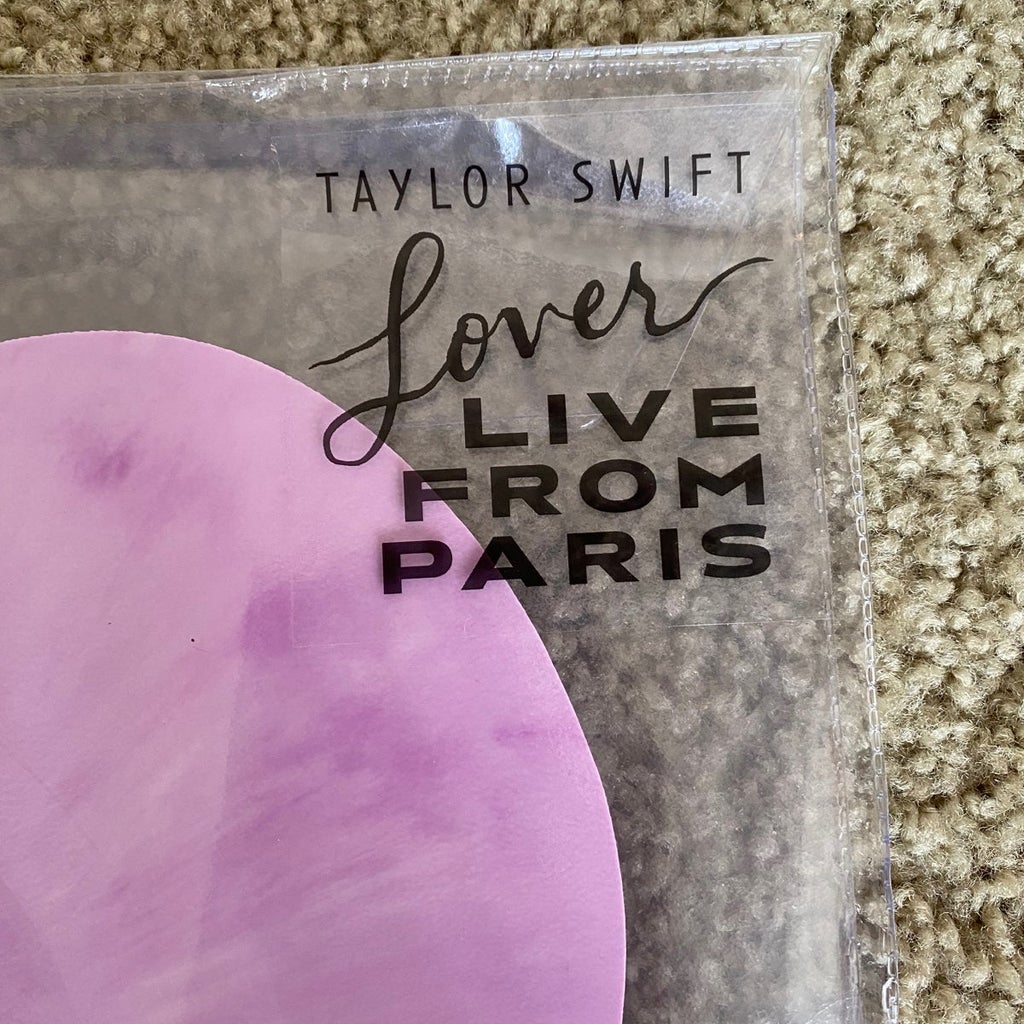 Taylor Swift's "Lover (Live from Paris)