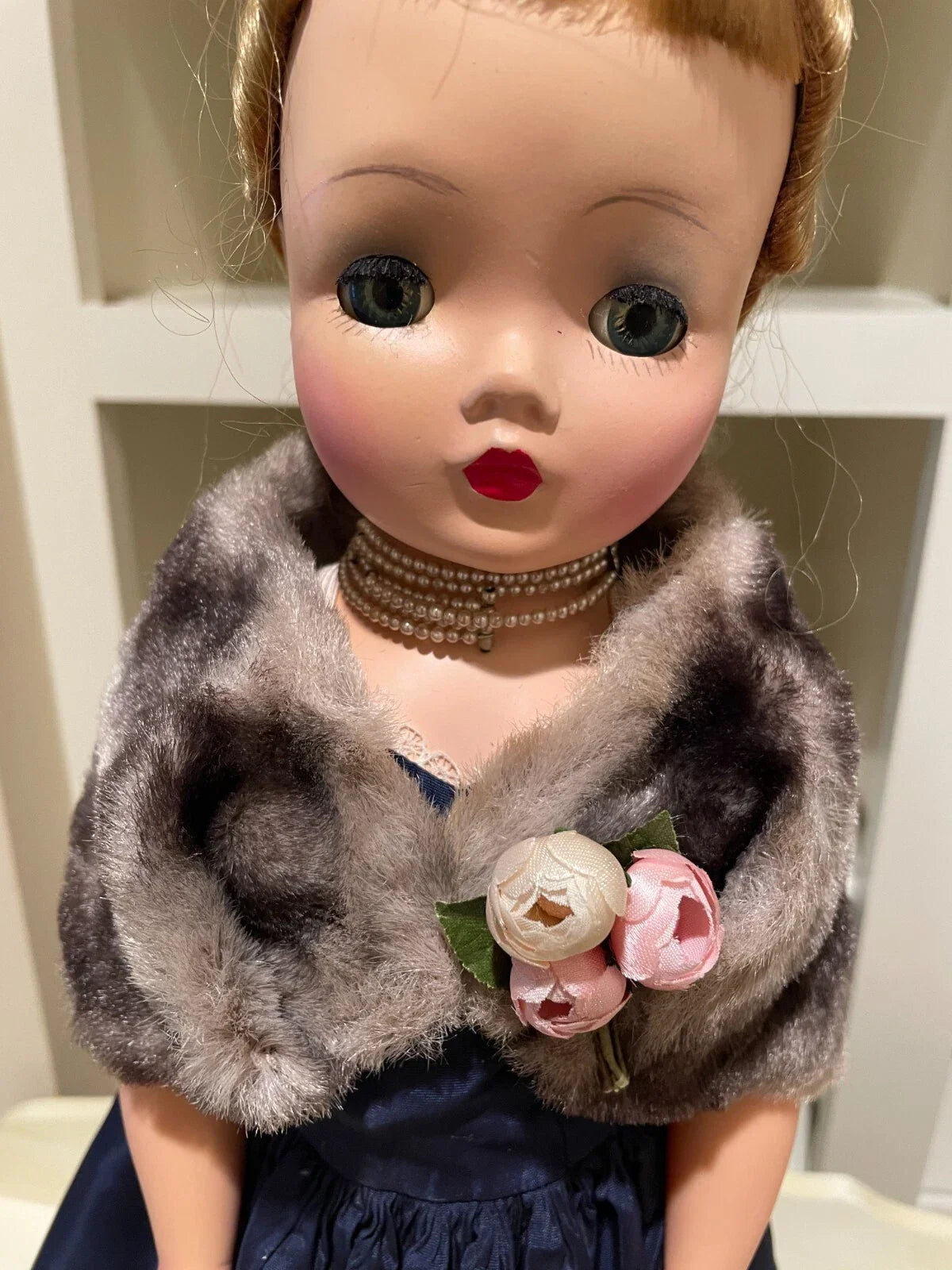 Vintage 1950s Madame Alexander Cissy Doll in Near Mint, Accessories